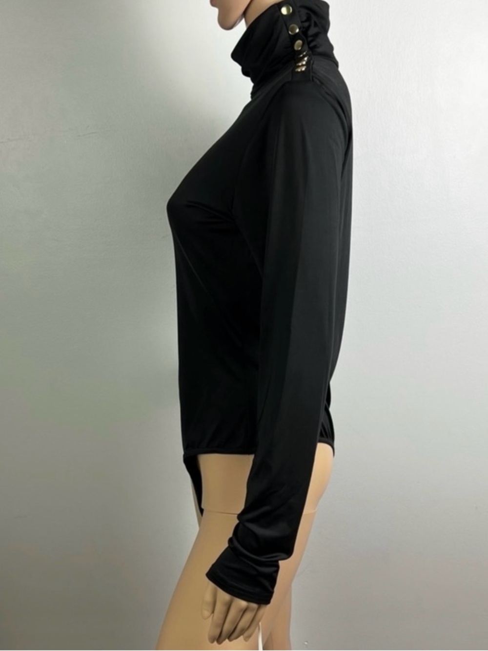 Amanda Uprichard Black Long-Sleeve Turtleneck Top with Shoulder Buttons - Picture 6 of 8